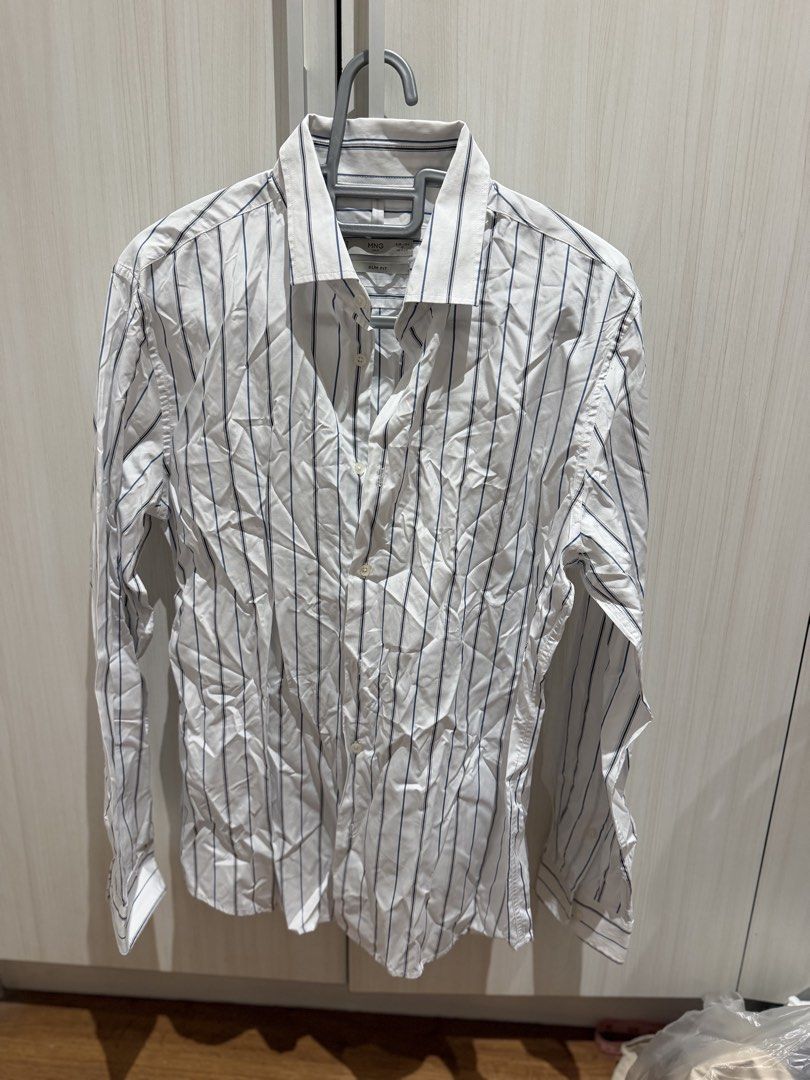 Mango Man Long Sleeves (Category: Formal Shirts) located in Manila. Submitted by alicson001 (Listing ID 1460864181, Image 1). Description: Small on tag (slim fit).