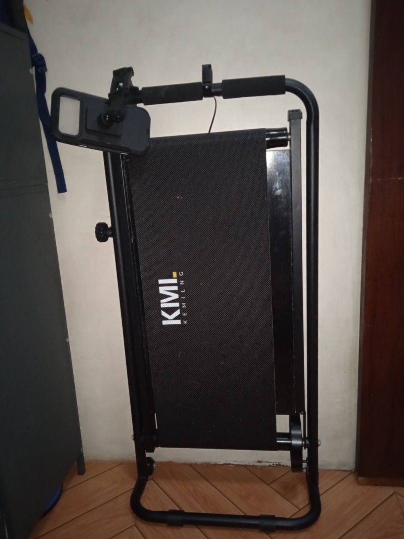 Manual treadmill.no.damage slightly used (Category: Cardio & Fitness Machines) located in Manila. Submitted by guyabano (Listing ID 1460728838, Image 2). Description: manual treadmill slightly used need LNG Ng electric Kasi tamad anak KO manual.