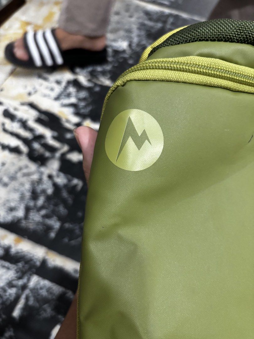 marmot mini hauler (Category: Belt bags, Clutches and Pouches) located in Caloocan City. Submitted by neweagle-424b (Listing ID 1460730830, Image 3). Description: plus shipping fee .