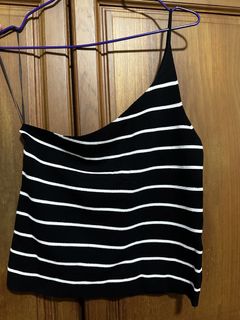 (Category: ) located in . Submitted by pinkyrhene (Listing ID 1460840376, Image 1). Description: .