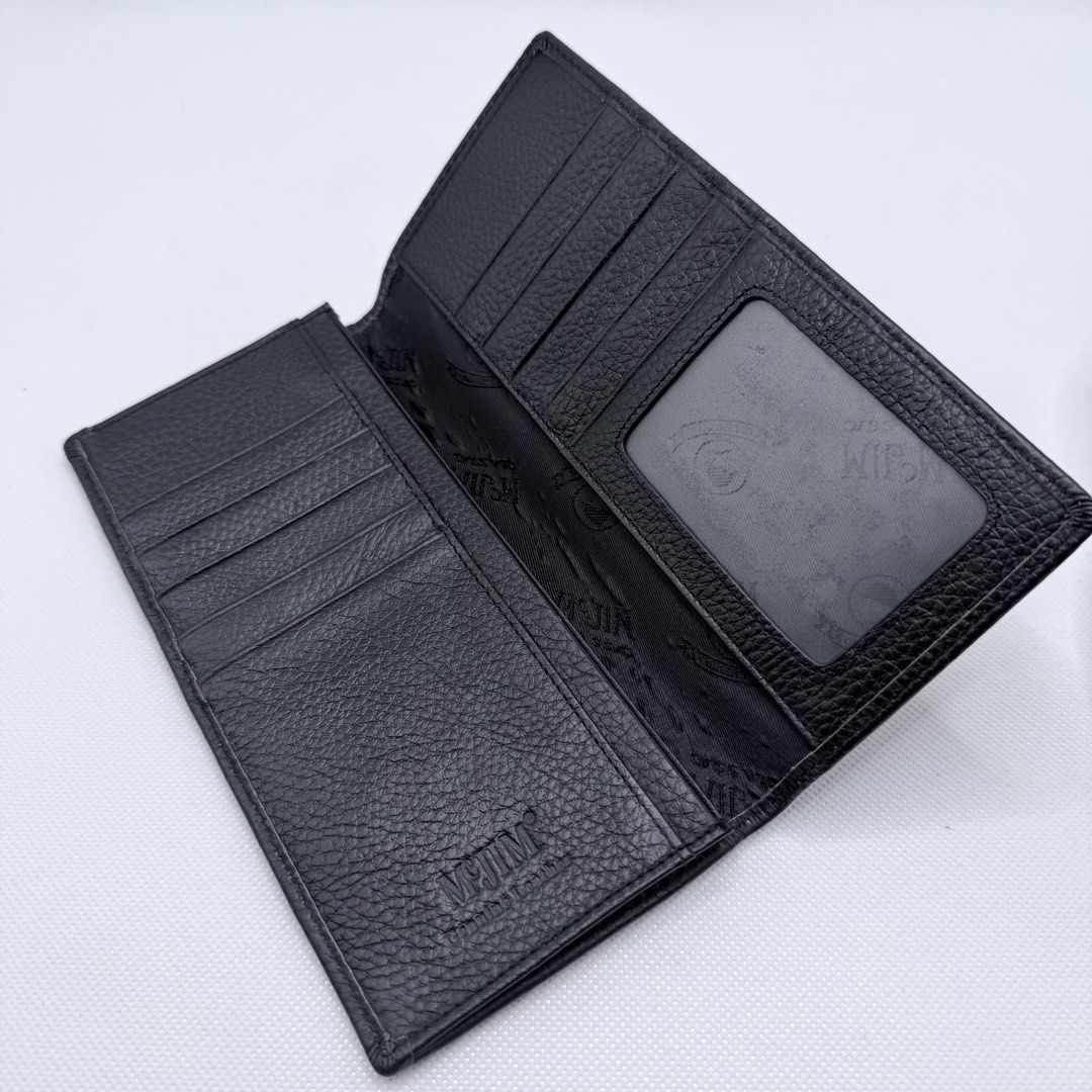 Mcjim Long Wallet (Category: Wallets & Card holders) located in Quezon City. Submitted by ajandstevenshopscorner (Listing ID 1460814819, Image 2). Description: In good condition Fixed price Philcoa Qc location.