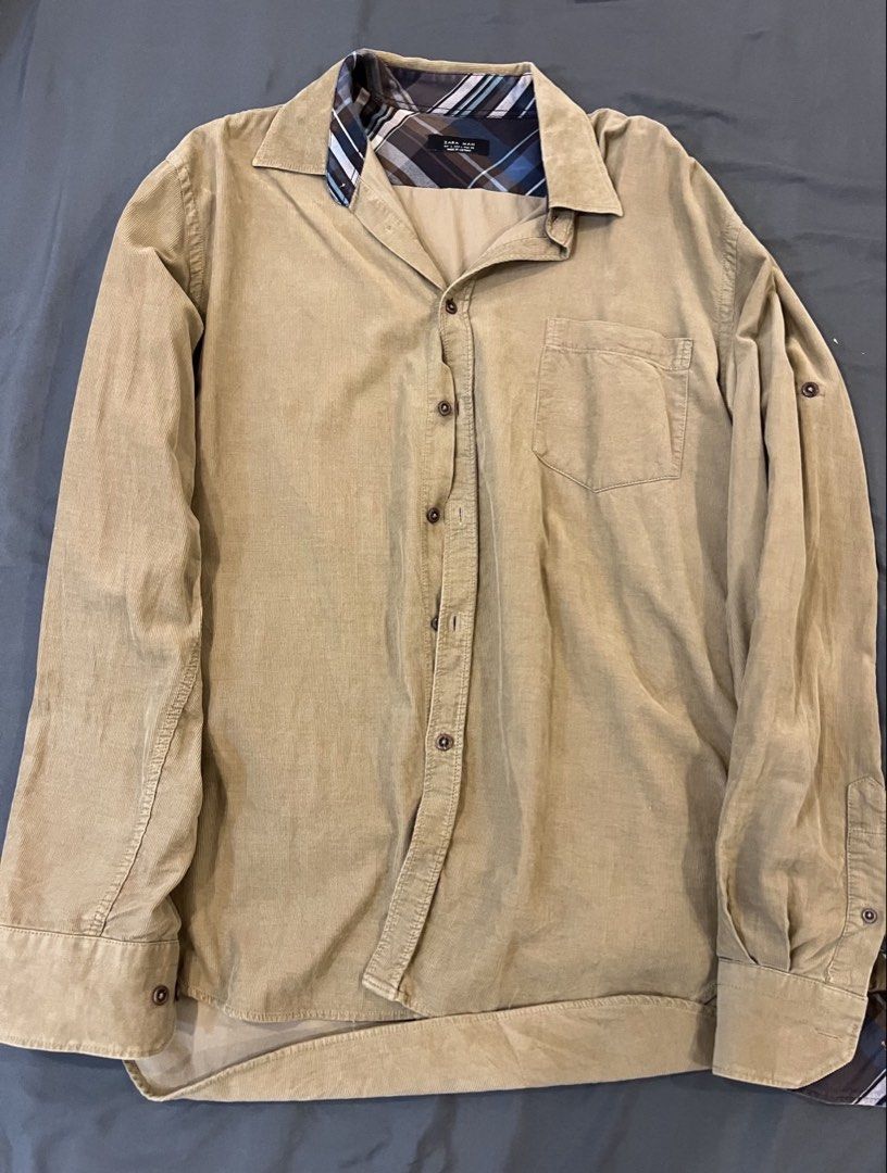 MEN’S PRE-LOVED CLOTHES [BRANDED & UNBRANDED] (Category: Tshirts & Polo Shirts ) located in Manila. Submitted by avrmd (Listing ID 1460911042, Image 2). Description: MURA LANG ‼️ DECLUTTERING SALE LIKE NEW / NEVER BEEN USED CONDITIONS PRICES START AT 70 PESOS 💸 📥 DM ME FOR MORE INQUIRIES .