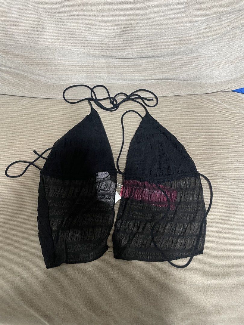 Mesh Halter Top (Category: Sleeveless) located in Caloocan City. Submitted by loveshanks (Listing ID 1460750933, Image 1). Description: never been worn.
