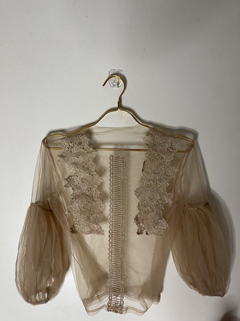 Mesh puff croptop light beige s-m (Category: Others Tops) located in Baguio. Submitted by affordaprice_2600baguio (Listing ID 1460822999, Image 1). Description: .