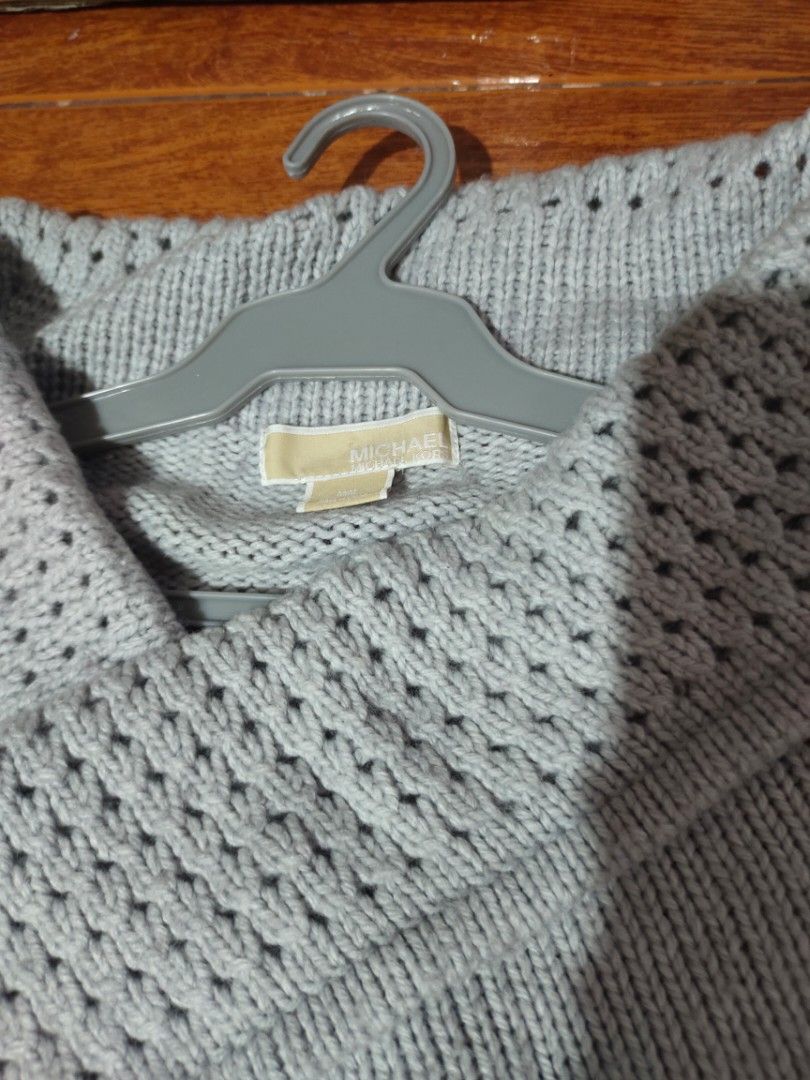 michael kors cardigan (Category: Coats, Jackets and Outerwear) located in Cavite. Submitted by benandice (Listing ID 1460727131, Image 3). Description: .