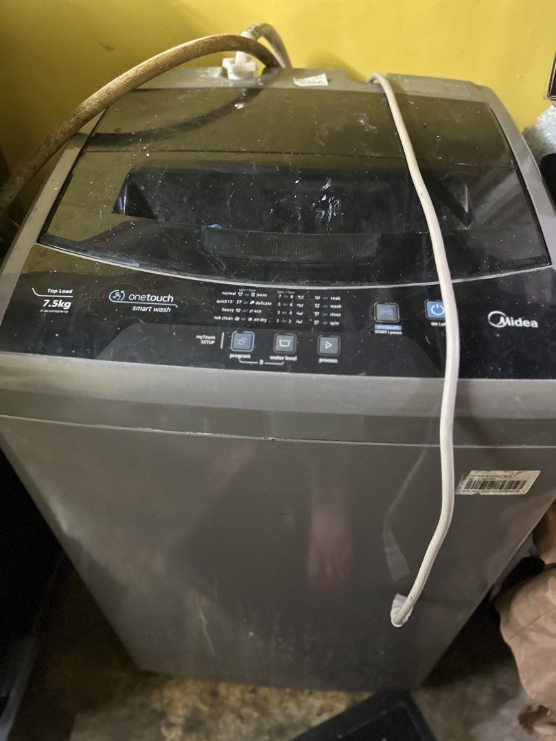 Midea Top Load Washing Machine 7.5kg (Category: Washing Machines and Dryers) located in Manila. Submitted by cnmanaois19234 (Listing ID 1460780593, Image 2). Description: - Midea Top Load Washing Machine - 7.5kg Capacity - One Touch Smart Wash Function - Multiple Wash Programs - Adjustable Water Level Settings - Good Working Condition Rfs. May bagong washing. .