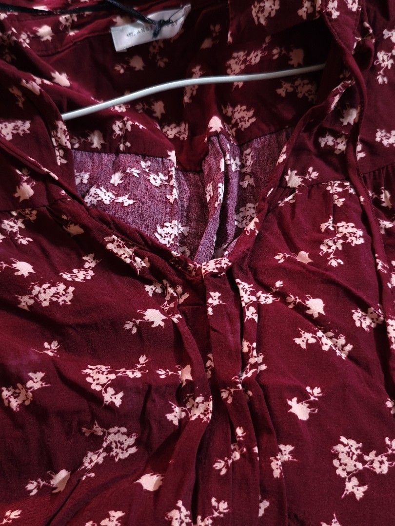 Midi Long Dress (Category: Dresses) located in Las Pinas. Submitted by dnbrbnt (Listing ID 1460741975, Image 2). Description: size med to large super nice in actual loc. las piñas.