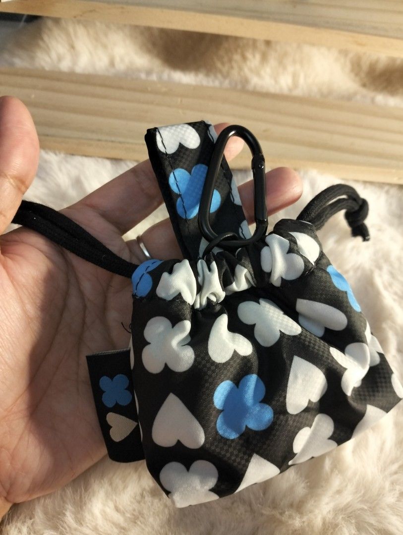 Mini pouch drop drop korea brand (Category: Purses & Pouches) located in Manila. Submitted by alayassulittipidfinds (Listing ID 1460860789, Image 2). Description: .