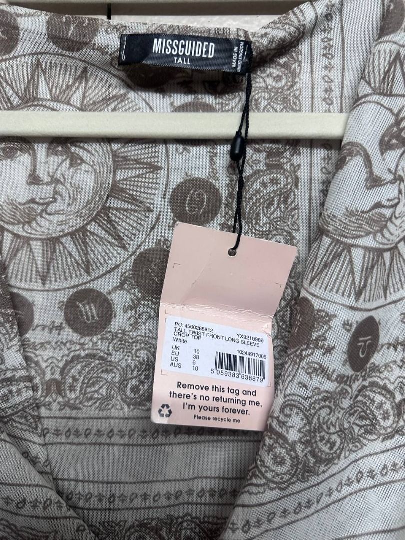 Missguided - Mesh Crop Top (Category: Others Tops) located in San Juan City. Submitted by closet_cleanse16 (Listing ID 1460860036, Image 3). Description: .