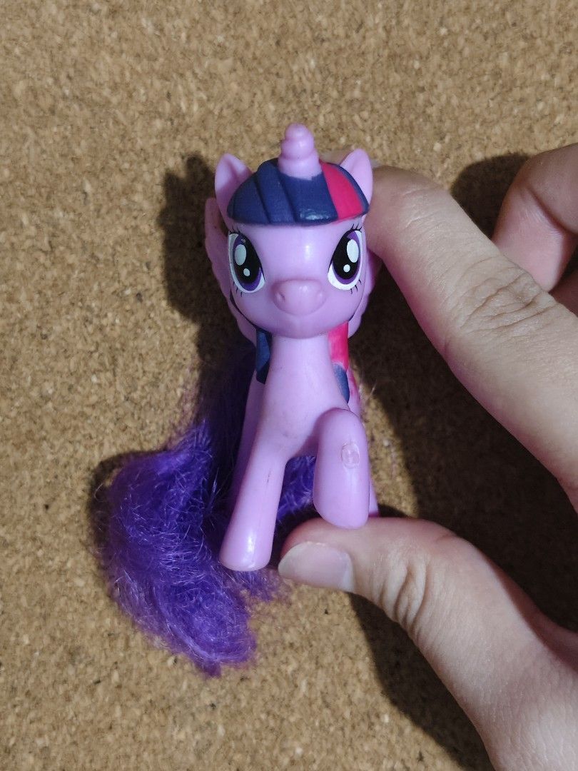 MLP | My little pony - Twilight sparkle McDo (Category: Designer & Blind Box Toys) located in Subic. Submitted by vilpnn7 (Listing ID 1460828207, Image 2). Description: 📍LOC : Zambales, Subic 🚛 MOD : J&T 💵 MOP : Gcash RFS: decluttering | need funds.