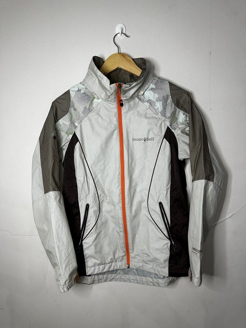 MONTBELL SOFTSHELL (Category: Coats, Jackets and Outerwear) located in Molave. Submitted by thriftmate13 (Listing ID 1460718706, Image 1). Description: .