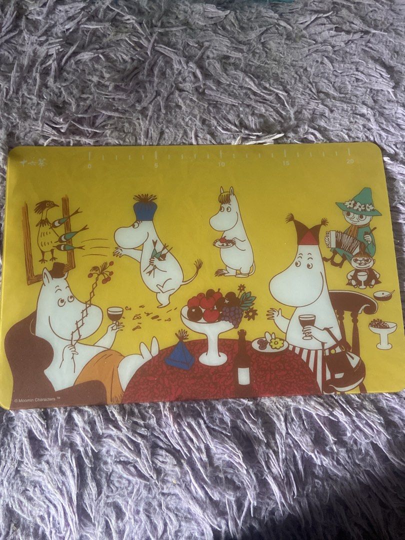 Moomin Characters Yellow Cutting Board (Category: Craft Supplies & Tools) located in Davao. Submitted by mengsmixitems (Listing ID 1460782291, Image 1). Description: - Adorable Moomin characters design - Bright yellow color - Perfect size for everyday use (approx. 20cm x 30cm) - Made from durable, long-lasting material - Ideal for all your food preparation needs - Adds a fun and cheerful touch to your kitchen.