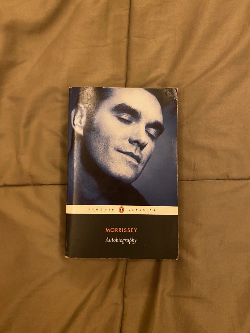 Morrissey Autobiography Penguin Classics Paperback (Category: Storybooks) located in Caloocan City. Submitted by lienzonius (Listing ID 1460735053, Image 1). Description: - Autobiography by Morrissey - Published by Penguin Classics - Paperback edition - Covers his life and career - Perfect for fans of The Smiths and Morrissey.