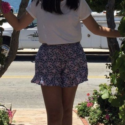 Mossimo Floral Shorts (Category: Shorts) located in Las Pinas. Submitted by francesca.finds (Listing ID 1460806058, Image 3). Description: - LAST PRICE - runs big. i’m normally a size 28 for bottoms, but this still fits me well with some allowance (see 3rd photo)..