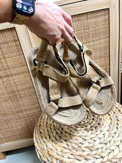 (Category: ) located in . Submitted by jasmin.shop (Listing ID 1460917928, Image 1). Description: .