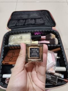 (Category: ) located in . Submitted by preloved.hanah (Listing ID 1460766269, Image 1). Description: .