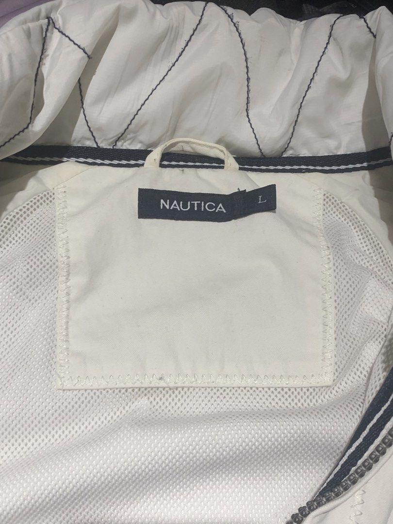 Nautica Vintage Windbreaker Jacket (Category: Coats, Jackets and Outerwear) located in Quezon City. Submitted by phreshswag (Listing ID 1460911892, Image 2). Description: - White Nautica Windbreaker Jacket - Size: Large (L) Payment via GCASH/MAYA Meetup anywhere in cubal Cash if meetup .