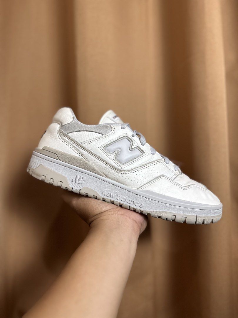 NB 550 (Category: Sneakers) located in Don Carlos. Submitted by rabearcelj59593 (Listing ID 1460898306, Image 1). Description: .