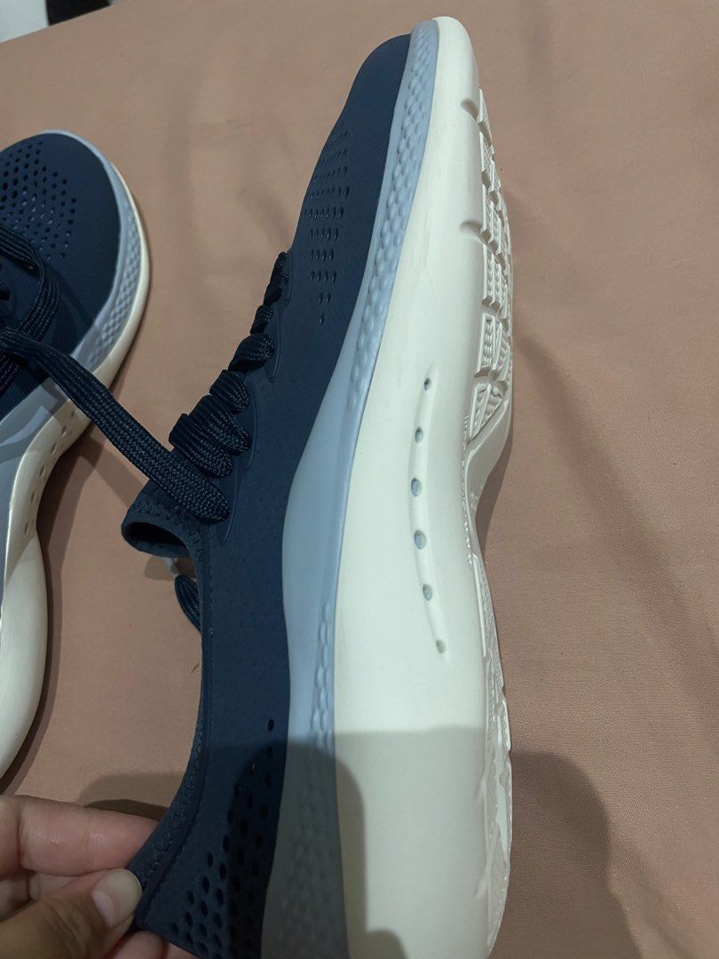 Nego for sure buyer (Category: Casual Shoes) located in Manila. Submitted by juju0714 (Listing ID 1460744535, Image 2). Description: ✨ FOR SALE: Authentic Crocs LiteRide 360 Pacer ✨ 👟 Brand: Crocs 📌 Model: LiteRide 360 Pacer 🎨 Color: Navy Blue / Grey-White 📏 Size: [M9 W11 EU:42-43 foot length:26.3cm] .