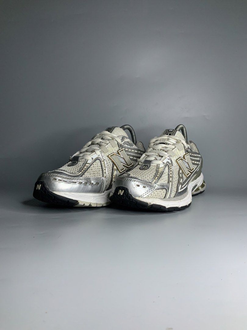 New Balance 1906r (Category: Sneakers) located in Cavite. Submitted by kalye_footwear (Listing ID 1460727579, Image 2). Description: - New Balance 1906r - White Rain Cloud Silver Metallic” -Us 7.5 Womens 6 Mens Euro 38.5 Cm 24.