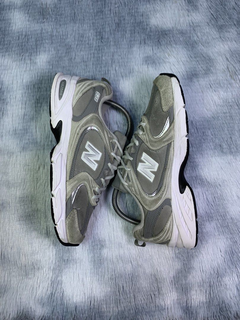 NEW BALANCE 530 RAINCLOUD (Category: Sneakers) located in Quezon City. Submitted by shooz.kartel (Listing ID 1460870061, Image 2). Description: For sale only‼️ NEW BALANCE 530 RAINCLOUD Excellent condition Issue minimal sign of usage only Size 7 mens 8.5 womens 40 euro 25 cm 1450 + sf only Legit/Authentic 💯 Pm for fast transact! 📩 Can do ship nationwide MOP: paymaya, bank transfer or gcash Location: Metro manila.