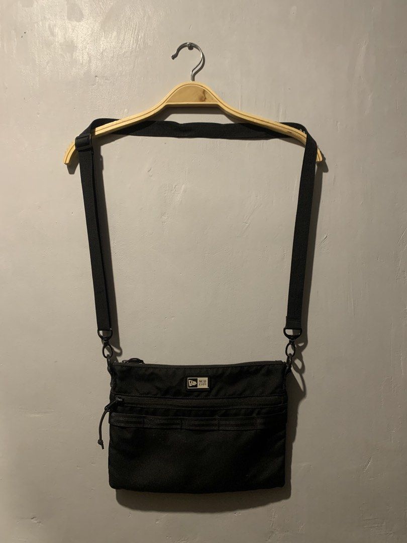 New Era Sling Bag (Category: Sling Bags) located in Manila. Submitted by y3.thrifts (Listing ID 1460779497, Image 1). Description: Authentic/Original sign of usage only nego .