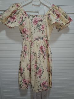 (Category: ) located in . Submitted by littlezcloset (Listing ID 1460745565, Image 1). Description: .