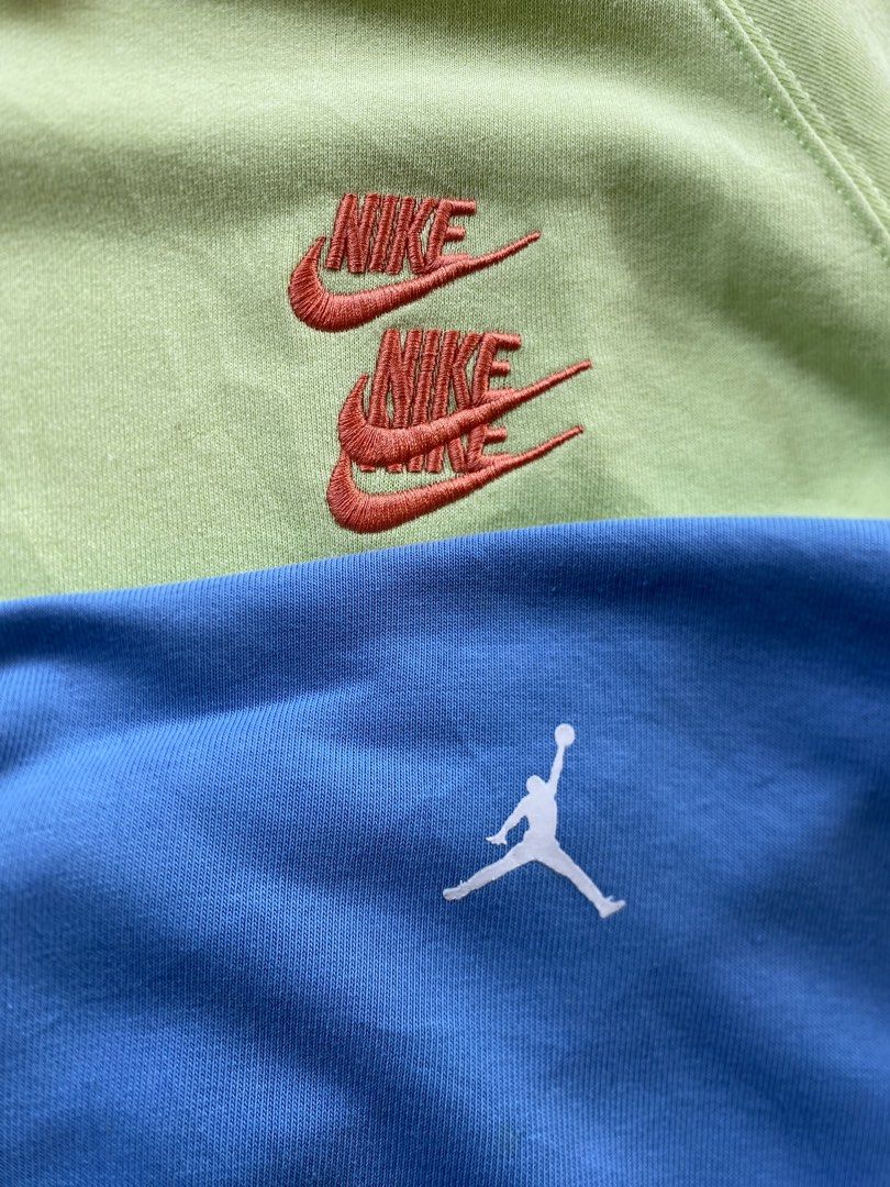 NIKE & JORDAN CREWNECK PULLOVER (Category: Coats, Jackets and Outerwear) located in Dapitan. Submitted by bolandojh07634 (Listing ID 1460863694, Image 3). Description: Both size XL Both close to new Both authentic Both dimes 24 width x 29 length .
