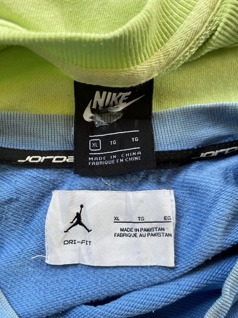 NIKE & JORDAN CREWNECK PULLOVER (Category: Coats, Jackets and Outerwear) located in Dapitan. Submitted by bolandojh07634 (Listing ID 1460863694, Image 2). Description: Both size XL Both close to new Both authentic Both dimes 24 width x 29 length .