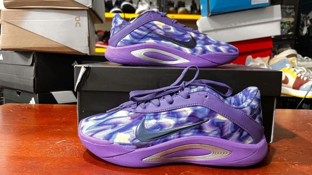 Nike A ONE 1 (Category: Sneakers) located in Cainta. Submitted by wichaelthriftstall (Listing ID 1460842014, Image 1). Description: Nike A ONE 1 (SHOES) EURO 39 SIZE US 6.5 24.5cm Location Cainta Rizal free shipping included original with box.