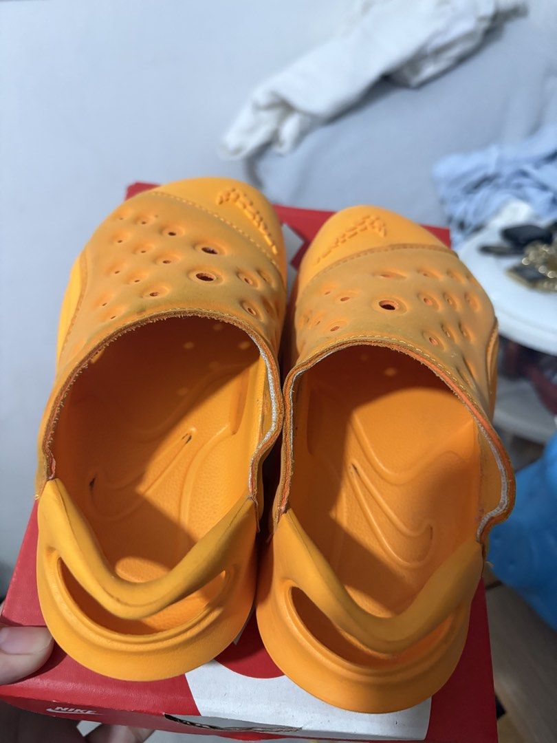 Nike aquaswoosh (Category: Babies & Kids Fashion) located in Manila. Submitted by chamendoza79060 (Listing ID 1460862133, Image 3). Description: size 10c NIKE AQUASWOOSH DI LANG AKO MARUNONG MAGLINIS 🤣 will send vid pag kailangan.