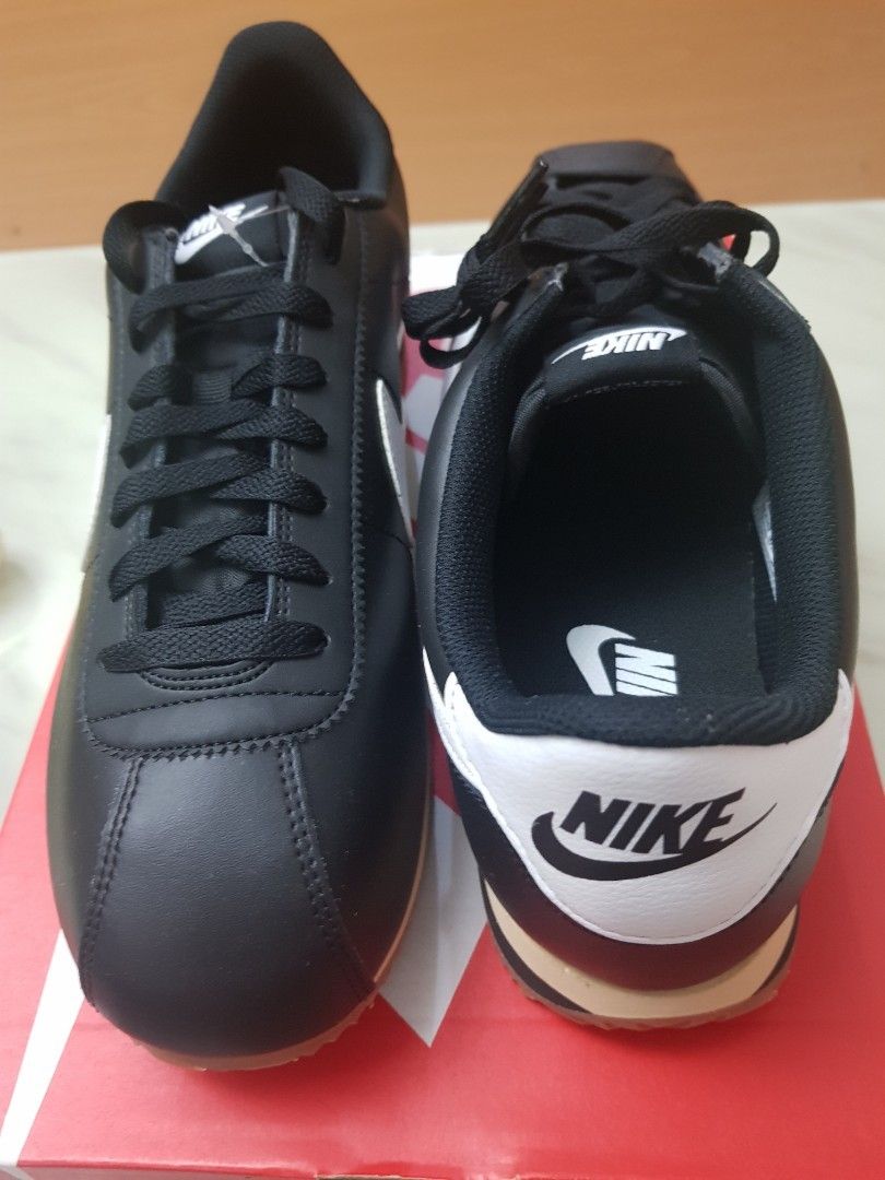 Nike Cortez Black White Gum Sole (Category: Sneakers) located in San Mateo. Submitted by wellhomes (Listing ID 1460849826, Image 2). Description: - Classic Nike Cortez sneakers - Black leather with white swoosh and heel tab - Retro gum sole - Black laces - Essential for any sneaker collection - Ideal for daily wear.