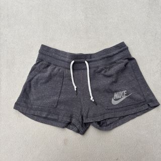 (Category: ) located in . Submitted by thrift.ed2023 (Listing ID 1460719437, Image 1). Description: .