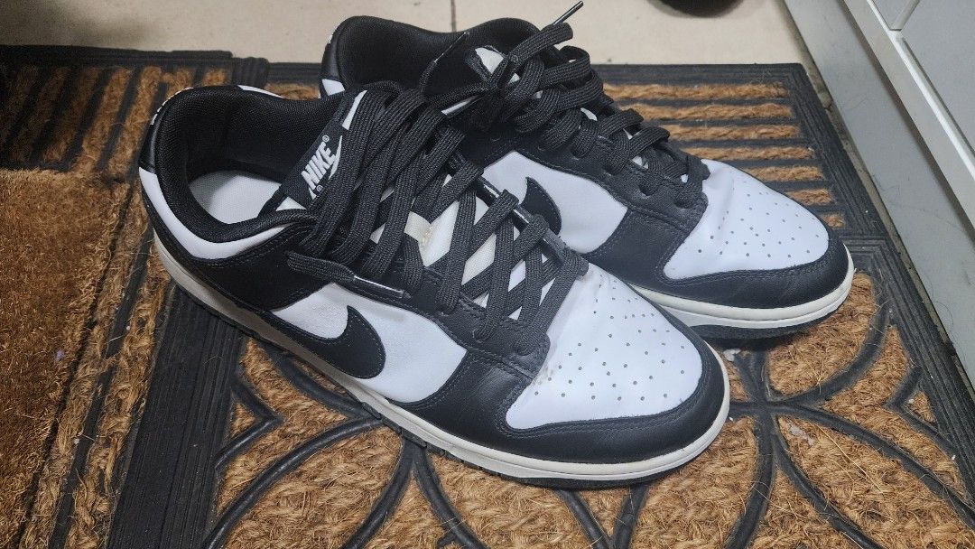 Nike Dunk Low "Panda" (White/Black) DD1391-100 (Category: Sneakers) located in Mandaluyong City. Submitted by lorenzo3 (Listing ID 1460901457, Image 1). Description: Nike Dunk Low "Panda" (White/Black) DD1391-100 size US11.5 used no box still in good condition.