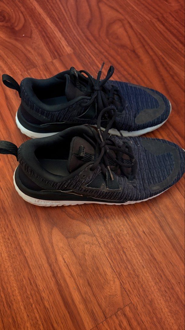 Nike In-Season TR 8 (Category: Shoe inserts) located in Tagaytay City. Submitted by lilyzobel (Listing ID 1460740013, Image 2). Description: .