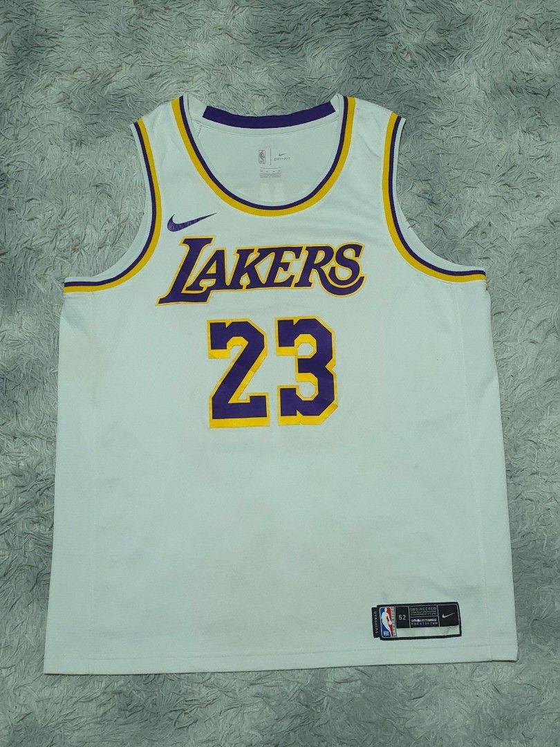 Nike NBA Lakers Lebron Jersey Size 52 (Category: Tshirts & Polo Shirts ) located in Abulug. Submitted by humanwhosellthings (Listing ID 1460883511, Image 1). Description: ✅️Size: 52, XLarge ✅️Dimes: 22.5W x 29L ✅Condition: Excellent ✅Issue: Needs wash only. Di na nagagamit lumipat na lebron sa sixers😄 ✅Color Rate: 9.5/10.