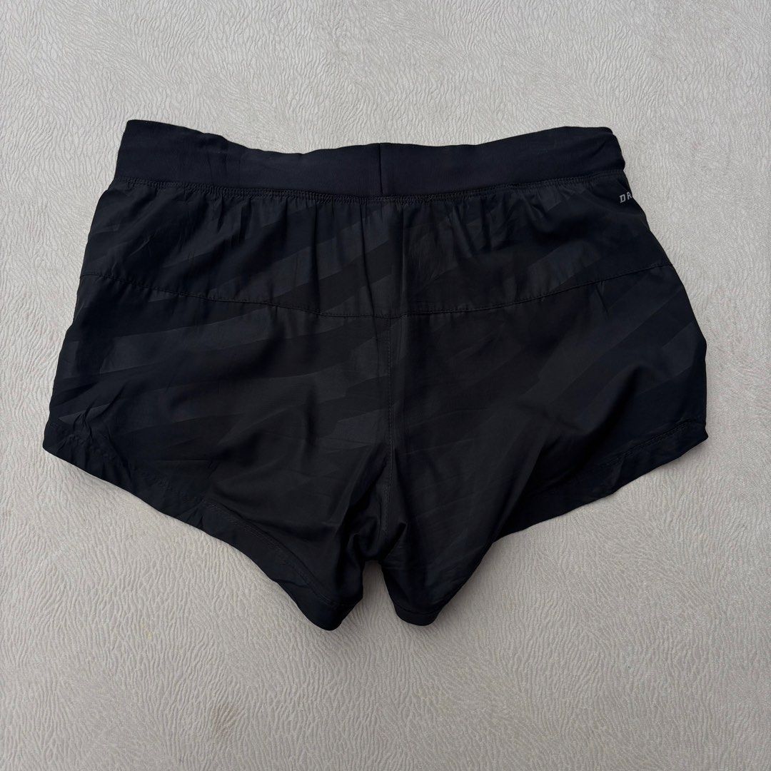Nike Running Shorts (Category: Shorts) located in Baybay. Submitted by thrift.ed2023 (Listing ID 1460716628, Image 2). Description: Nike Running Shorts 26” to 32” Waistline Stretchable No Issue Need Wash Good as New.