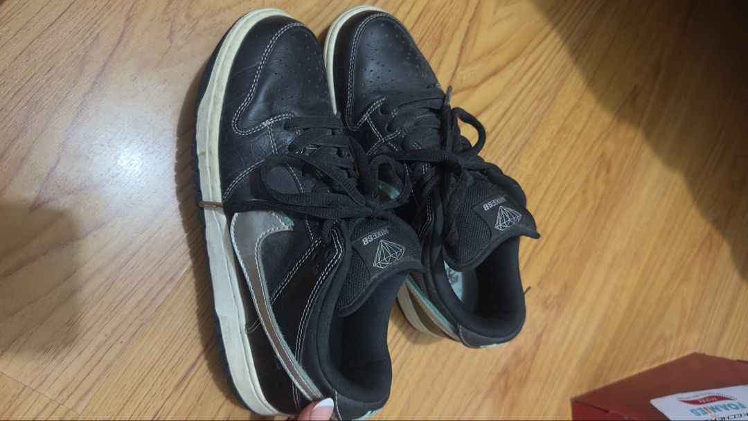 Nike SB Dunk Low Diamond Supply Co. Black (Category: Sneakers) located in Manila. Submitted by itsmepey (Listing ID 1460907632, Image 1). Description: * lightly used * no damage * just needs to be cleaned * bought from dubai for ₱30,000 * no box * bought from the men’s section, but i’m using it as a woman rfs : not using it anymore.
