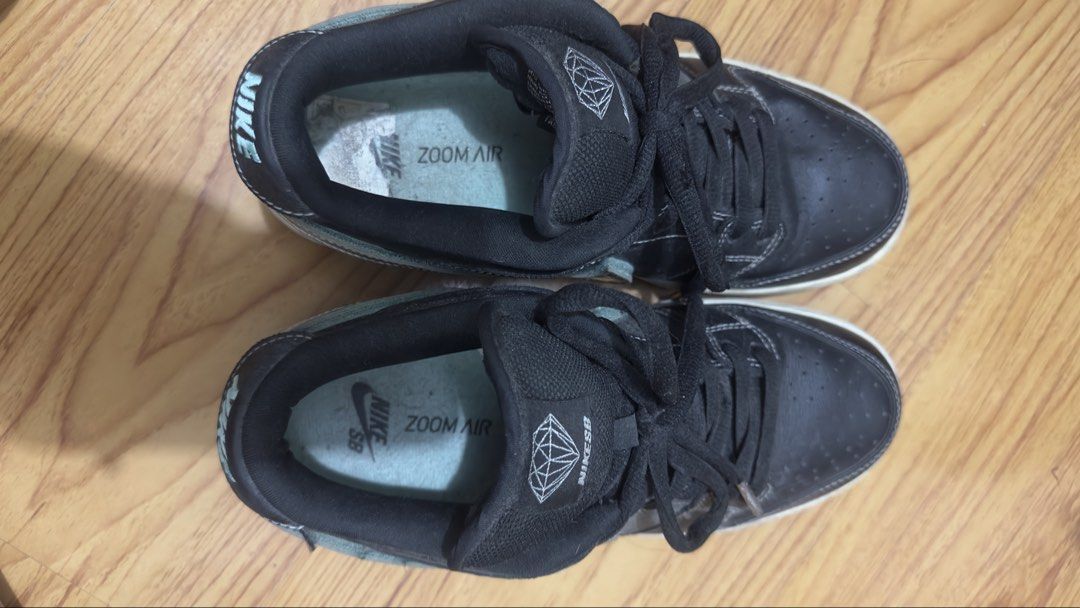 Nike SB Dunk Low Diamond Supply Co. Black (Category: Sneakers) located in Manila. Submitted by itsmepey (Listing ID 1460907632, Image 2). Description: * lightly used * no damage * just needs to be cleaned * bought from dubai for ₱30,000 * no box * bought from the men’s section, but i’m using it as a woman rfs : not using it anymore.