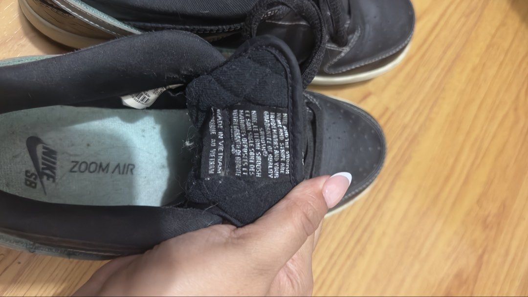 Nike SB Dunk Low Diamond Supply Co. Black (Category: Sneakers) located in Manila. Submitted by itsmepey (Listing ID 1460907632, Image 3). Description: * lightly used * no damage * just needs to be cleaned * bought from dubai for ₱30,000 * no box * bought from the men’s section, but i’m using it as a woman rfs : not using it anymore.