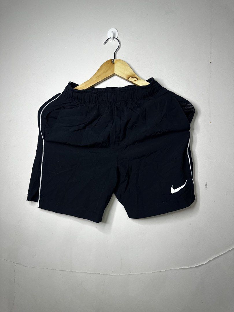 NIKE SHORT (Category: Babies & Kids Fashion) located in Molave. Submitted by thriftmate13 (Listing ID 1460782390, Image 1). Description: .