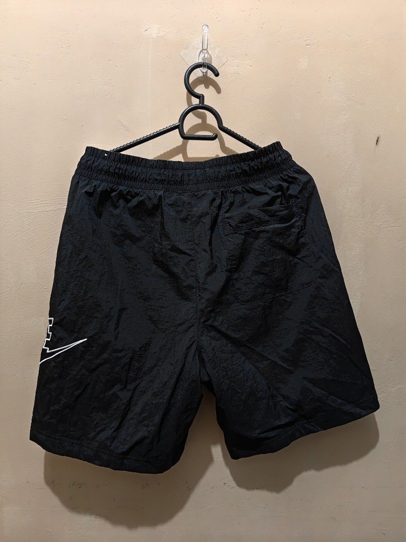 Nike Shorts aspack (Category: Shorts) located in Compostela. Submitted by legitseller2256 (Listing ID 1460898113, Image 2). Description: For sale Nike shorts as pack all size medium fits 30-32 waist Black Nike Woven Alumni Shorts very good condition 19 cm length no issue Black Nike Flex shorts in good condition issue: reflector and logo medyo blur na 5 inches length Gray Nike Flex shorts useable condition issue: reflector and logo medyo blur na p