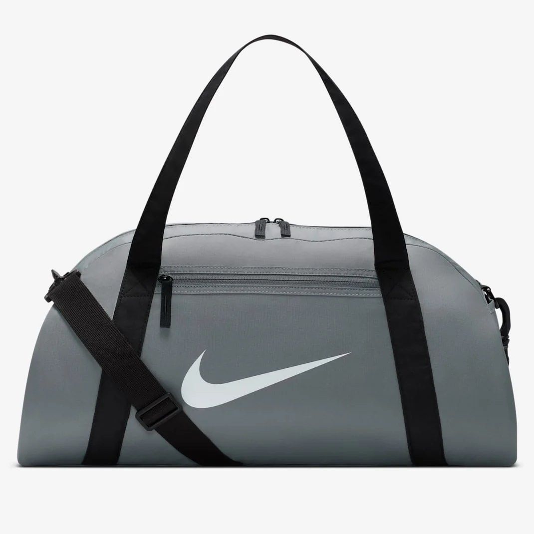 Nike Training Bag 24L Grey (Category: Backpacks) located in Manila. Submitted by jcpescasio24 (Listing ID 1460919902, Image 3). Description: Nike Training Bag 24L Grey ₱1,300 each ✅100% Legit ✅Complete & Brandnew ✅Unli Vouch Meetup: UPTC, Ever Commonwealth MOP: Gcash, BPI, BDO.