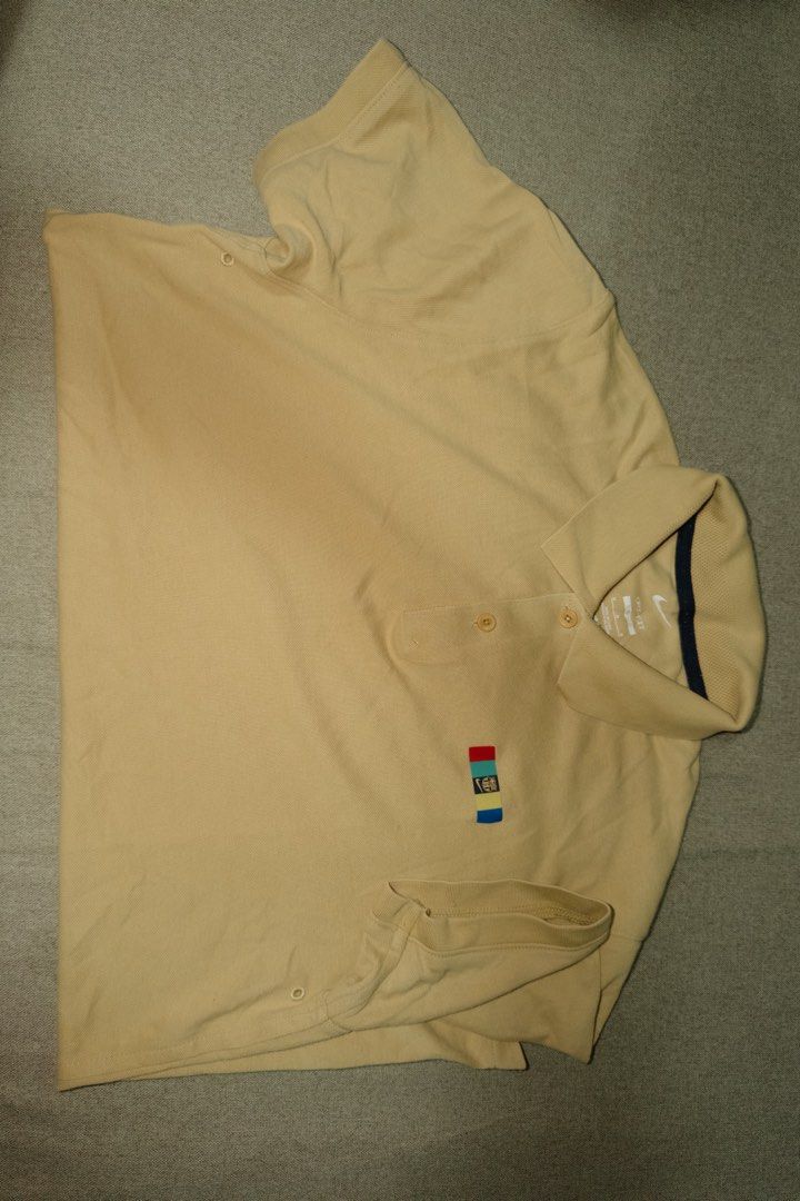 Nike Yellow Polo Shirt Medium (Category: Tshirts & Polo Shirts ) located in Makati City. Submitted by ray_sells (Listing ID 1460783105, Image 2). Description: Second Hand Item (Personal Wardrobe) - What you see is what you get. - Used but not in a bad condition. - Reason for selling: Decluttering. .