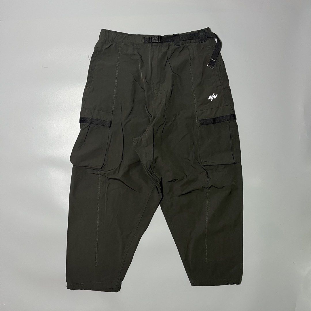 Nine Point Nine Men’s Pace Cargo Pants (Category: Activewear) located in Bacolod City. Submitted by marmanj (Listing ID 1460819707, Image 1). Description: ♻️ Nine Point Nine Men’s Pace Cargo Pants •Original - Complete tags •As new condition •Size: Medium ( S on tag ) •Waistline: 30-34” •Length: 36.5” •Leg Opening : 7.5” Adjustable •Color: Olive Grey •Color rate: 10/10 •With 6 Pockets •No flaws ✨Olive Grey Nine Point Nine Pace Pants, featuring pra
