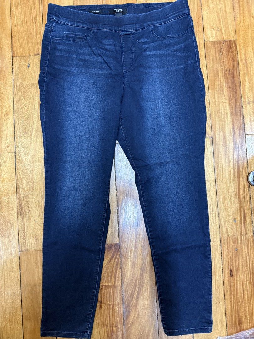 Nine West Stretchable Pull On Skinny Jeans Size 16 (Category: Jeans) located in Manila. Submitted by a.c.shop (Listing ID 1460812967, Image 1). Description: .