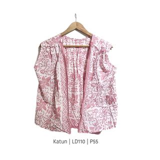 (Kategori: ) berada di . Dikirim oleh chellyciouss (ID iklan 1460814337, Gambar 1). Deskripsi: .