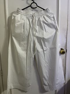 (Category: ) located in . Submitted by cathys.closet (Listing ID 1460768918, Image 1). Description: .