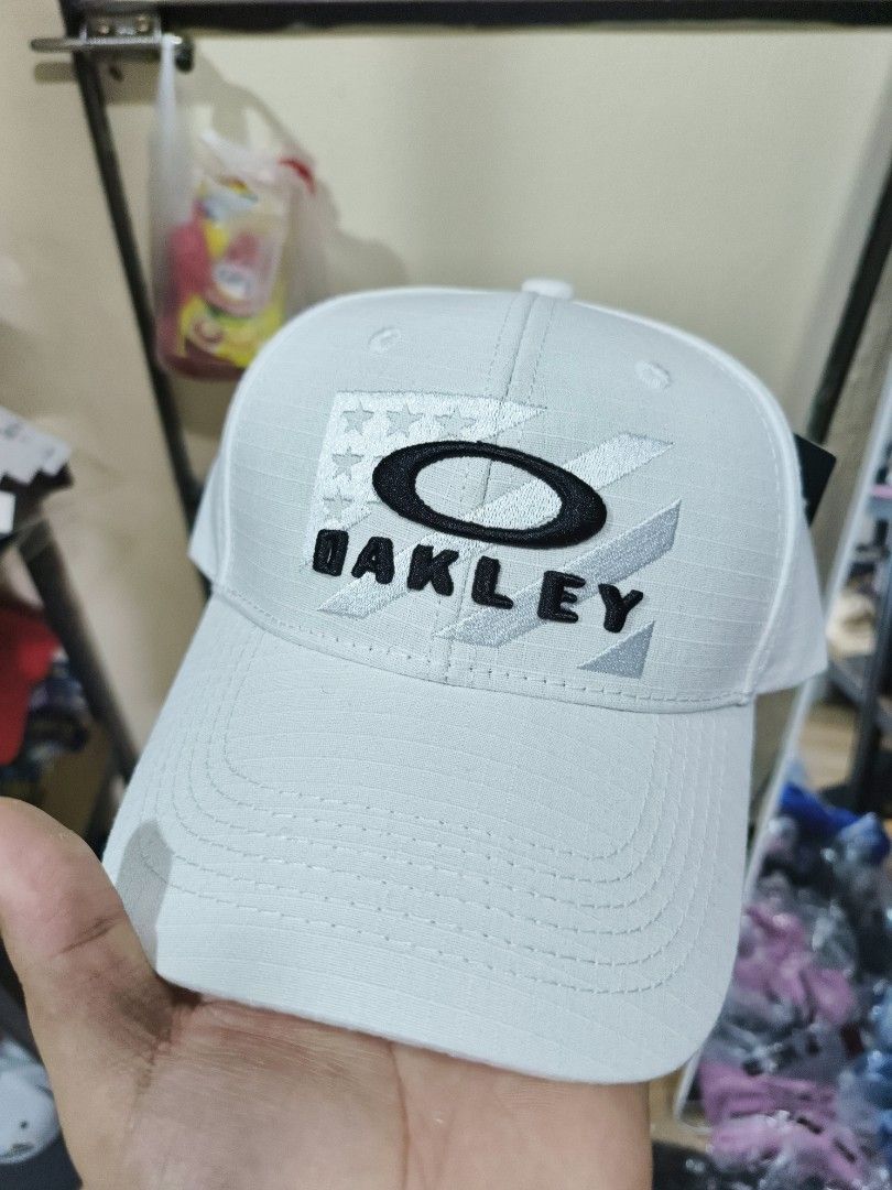Oakley Baseball Cap (Category: Caps & Hats) located in Antipolo. Submitted by vantageco. (Listing ID 1460887849, Image 2). Description: Oakley Baseball Cap One Size fits all Brand-new with hangtag Payment First Can ship nationwide via Lalamove, JnT, and LBC.