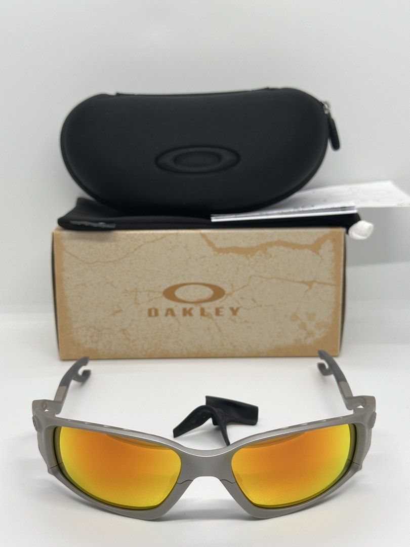Oakley Plantaris SQ Titanium Prizm Ruby Lens Sunglasses (Category: Sunglasses & Eyewear) located in Manila. Submitted by marslvdr (Listing ID 1460725914, Image 1). Description: 100% Authentic or money back guarantee. Brandnew & Complete Inclusion. Bought From Japan..